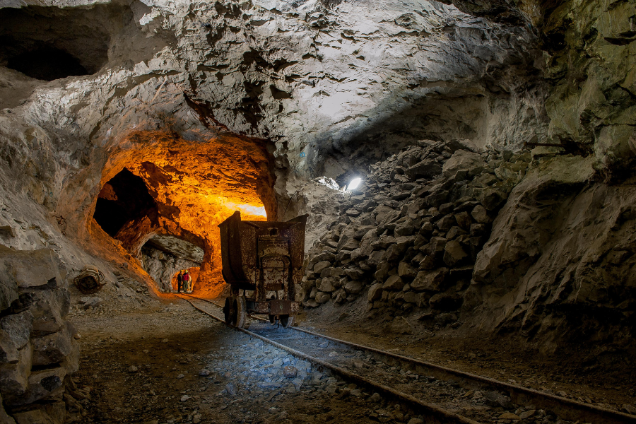 Mining Resources Careers: Opportunities and Challenges
