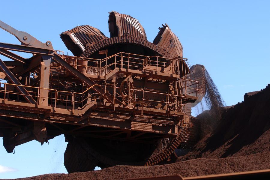Traineeships at Fortescue Metals Group (FMG)